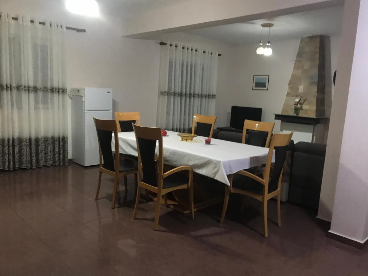 הימארה Beachfront Apartment מראה חיצוני תמונה