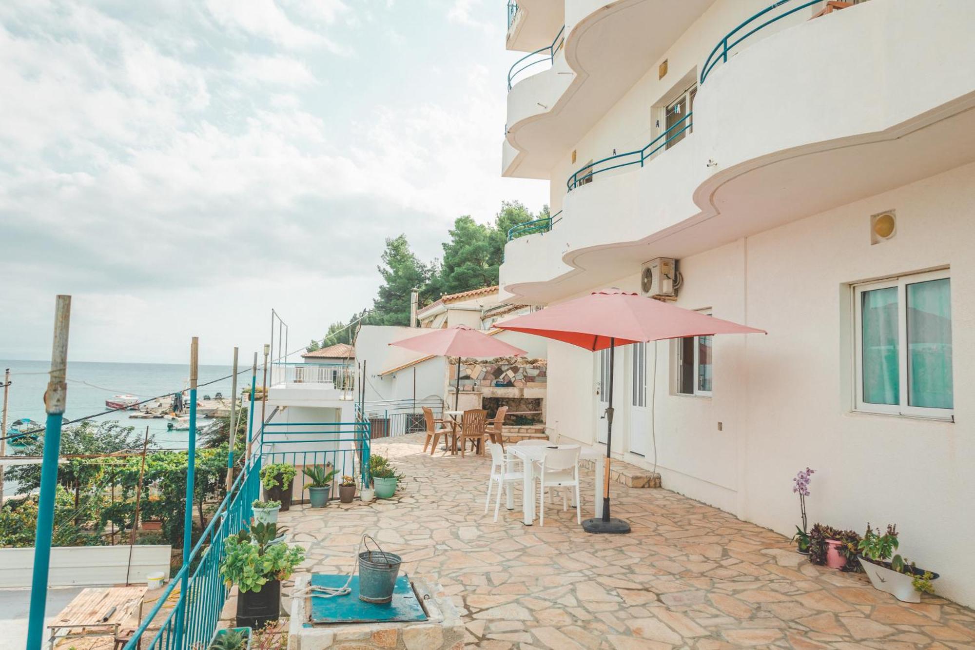 הימארה Beachfront Apartment מראה חיצוני תמונה