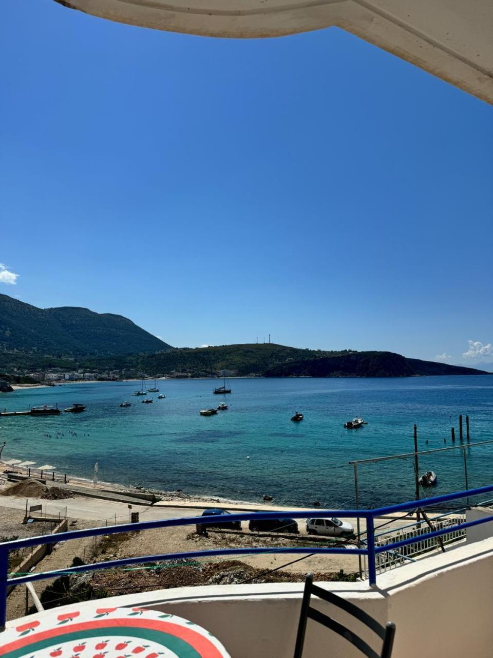 הימארה Beachfront Apartment מראה חיצוני תמונה
