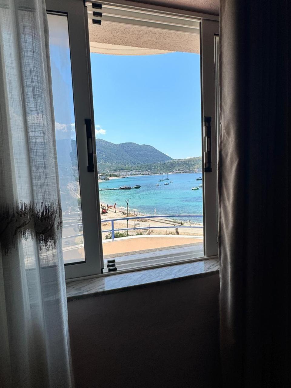 הימארה Beachfront Apartment מראה חיצוני תמונה