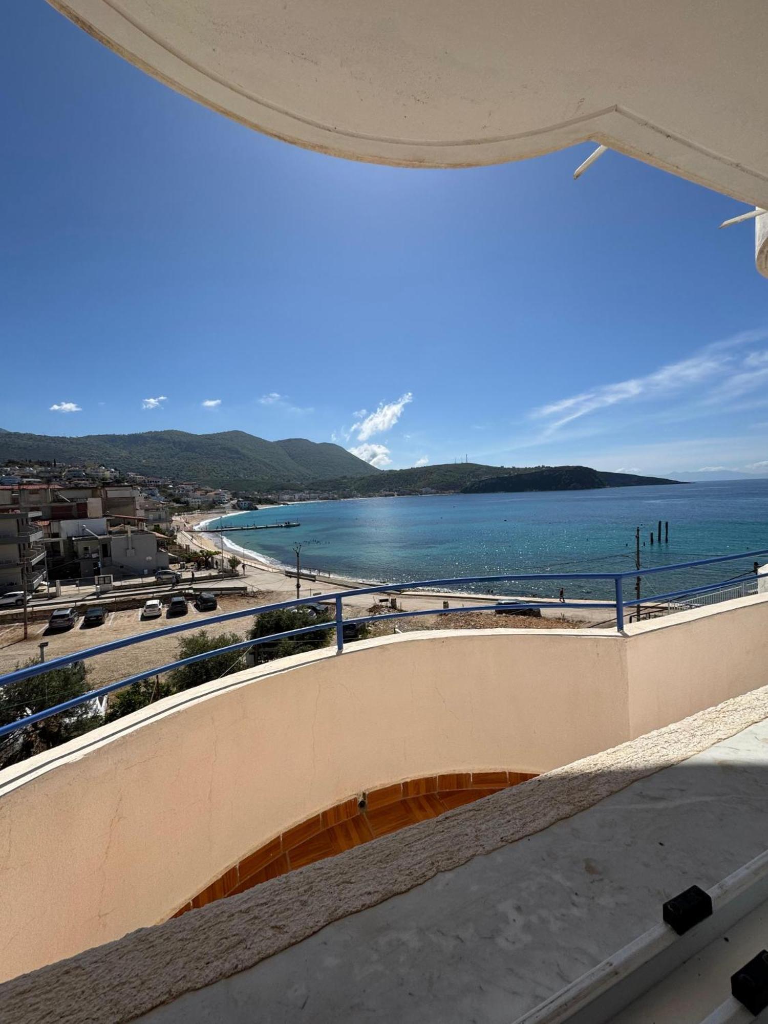 הימארה Beachfront Apartment מראה חיצוני תמונה